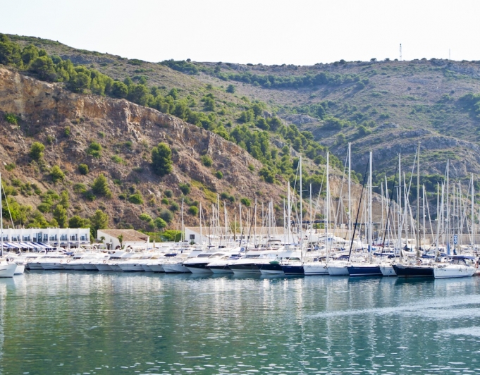 Modern villa med havsutsikt i Javea