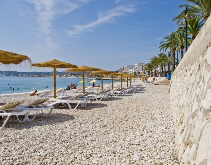 Modern villa med havsutsikt i Javea