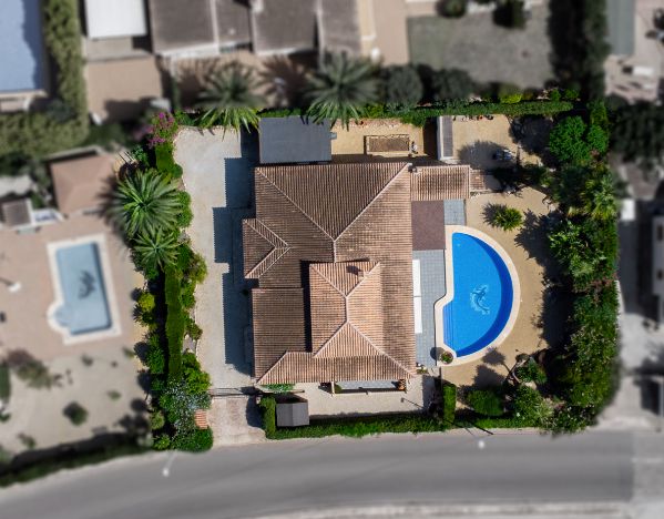 Traditionell Enplansvilla i Costa Nova, Jávea – Platt Tomt, Pool och Utomhusliv