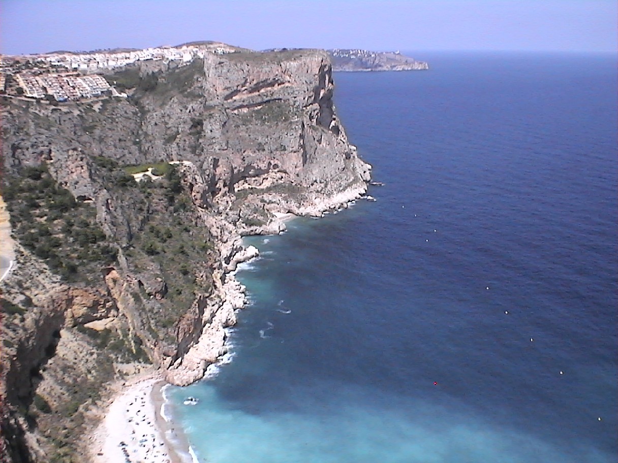 Lyxigt boende i utsökt Jávea-villa med panoramautsikt och avancerade funktioner