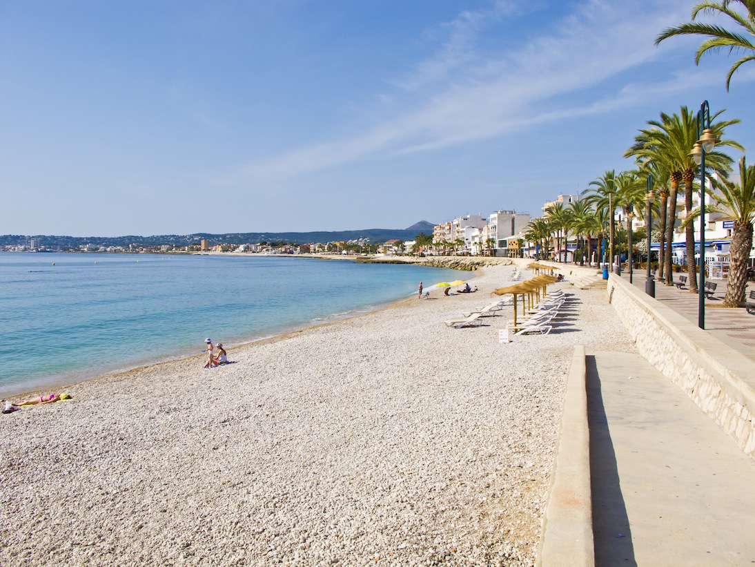 Modern villa med havsutsikt i Javea